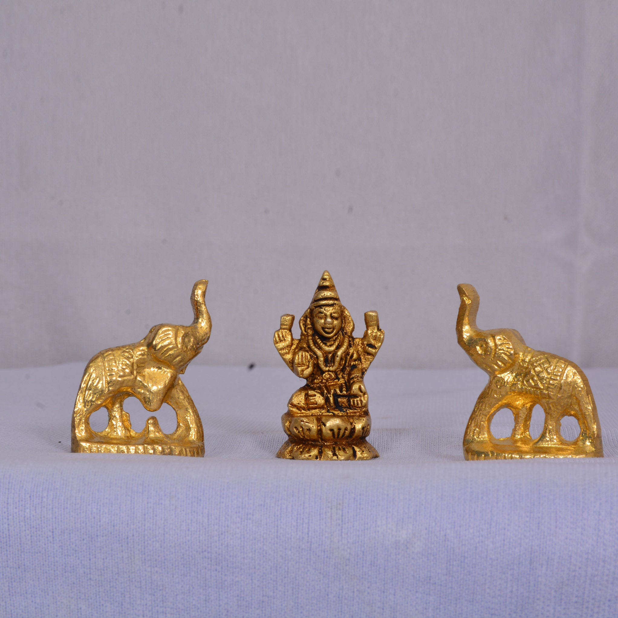 Panchaloha Laxmi with Two Elephants – Symbol of Divine Prosperity