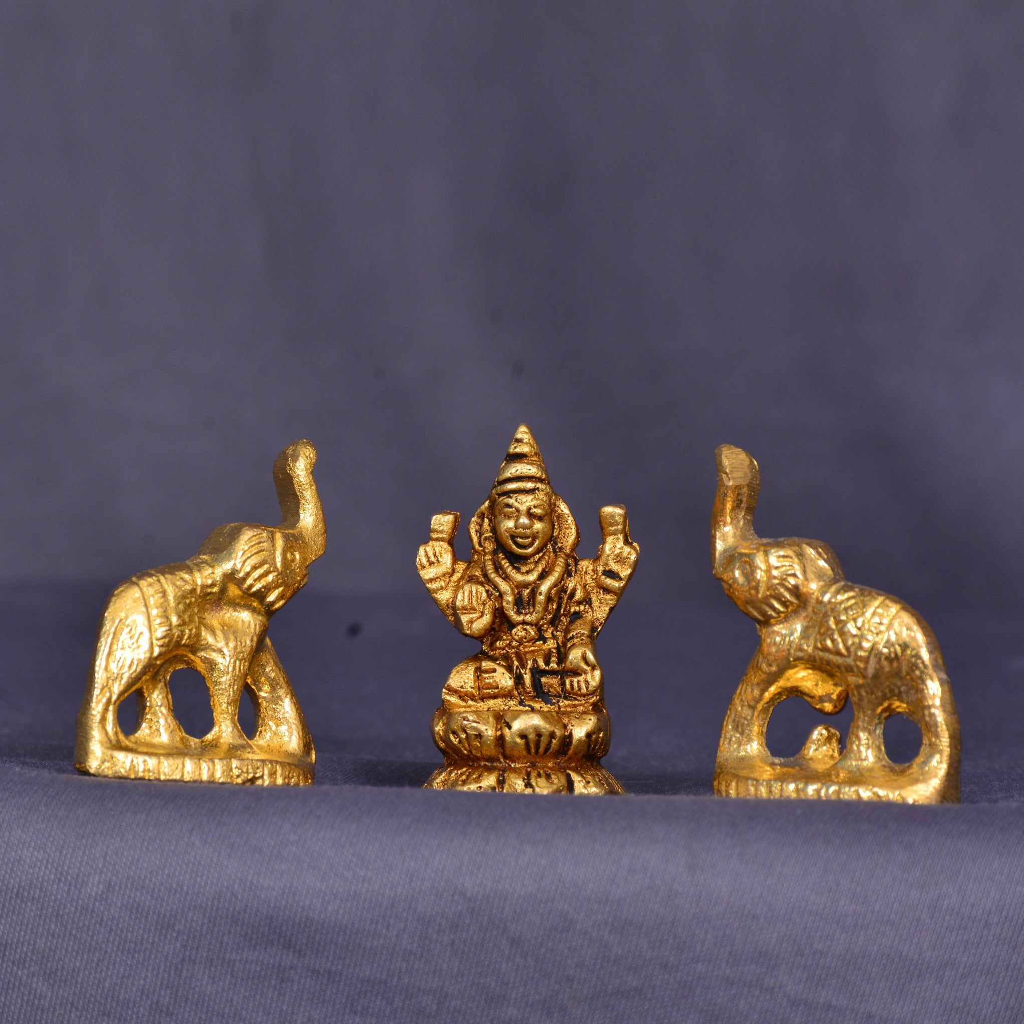 Panchaloha Laxmi with Two Elephants – Symbol of Divine Prosperity