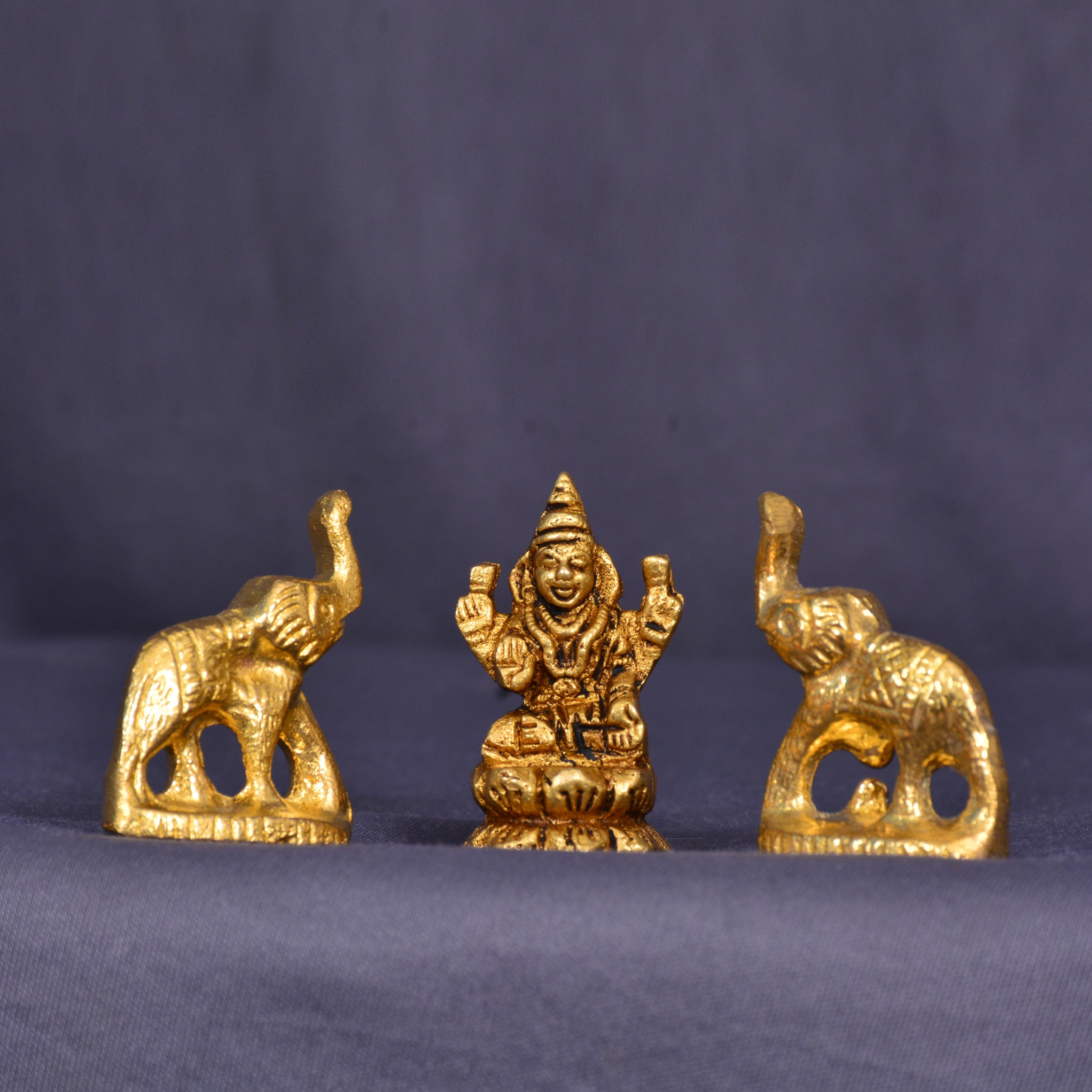 Panchaloha Laxmi with Two Elephants – Symbol of Divine Prosperity