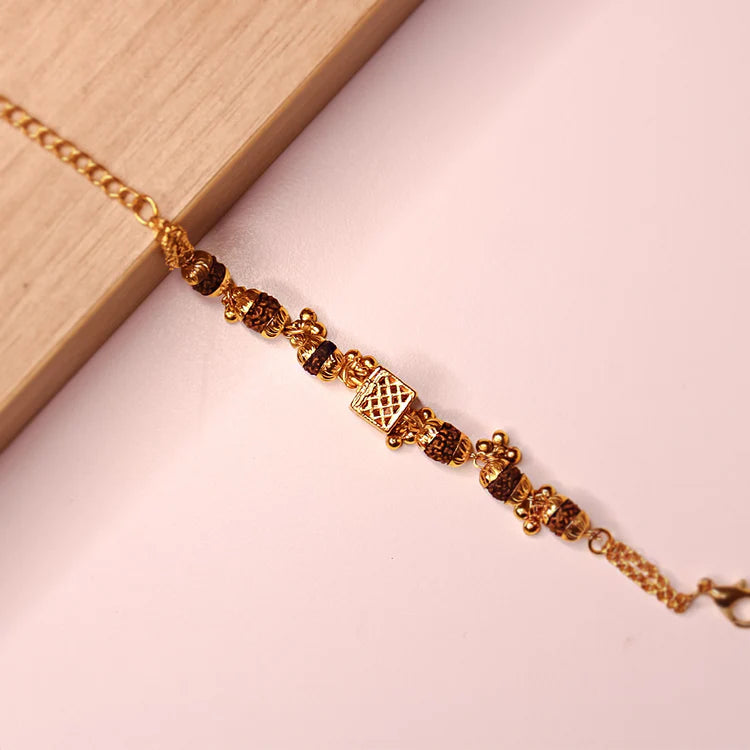 Elegant Cubio Rudraksha Bracelet - Moksha Mandir